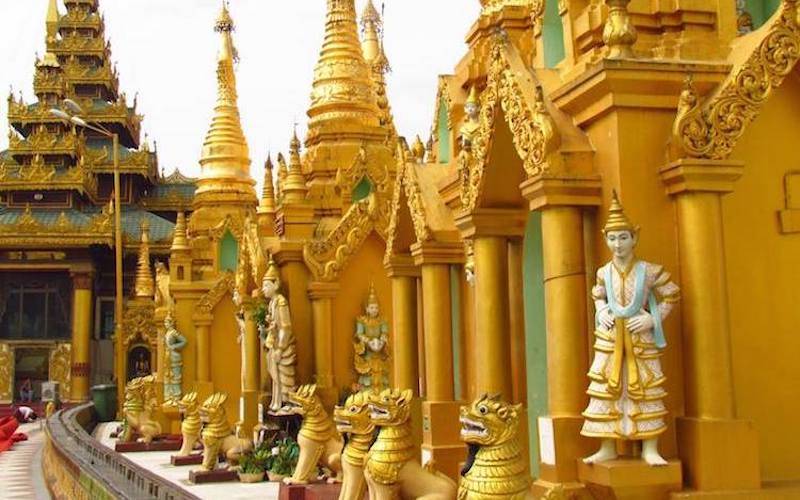 Schwedagon Pagoda Myanmar