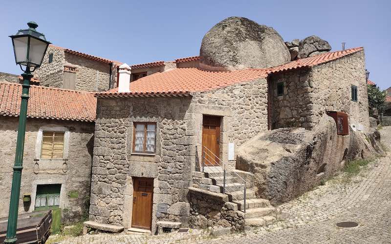 House Monsanto Portugal