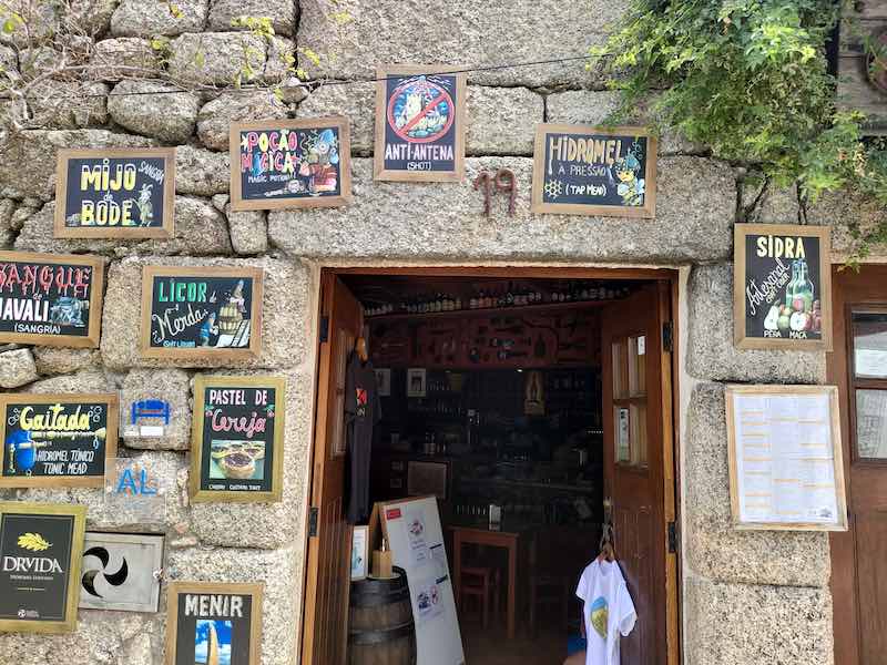 Lusitania Tavern Monsanto