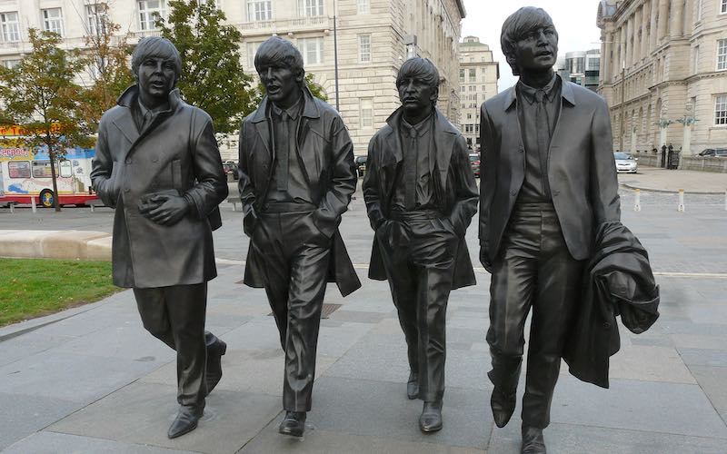 things to do in Liverpool Beatles Statue