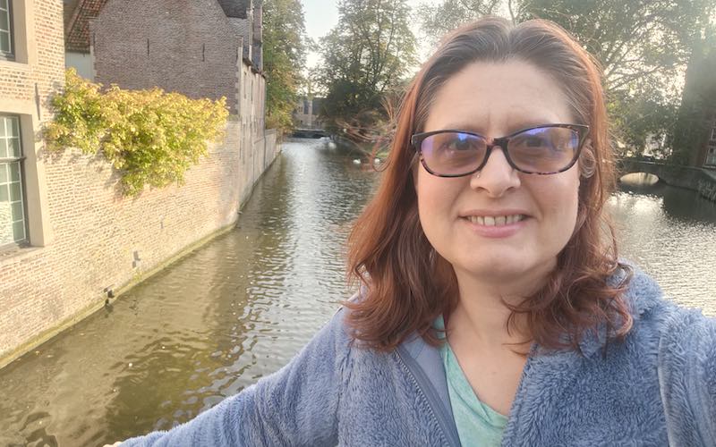 Amy Travel Blogger in Bruges Belgium