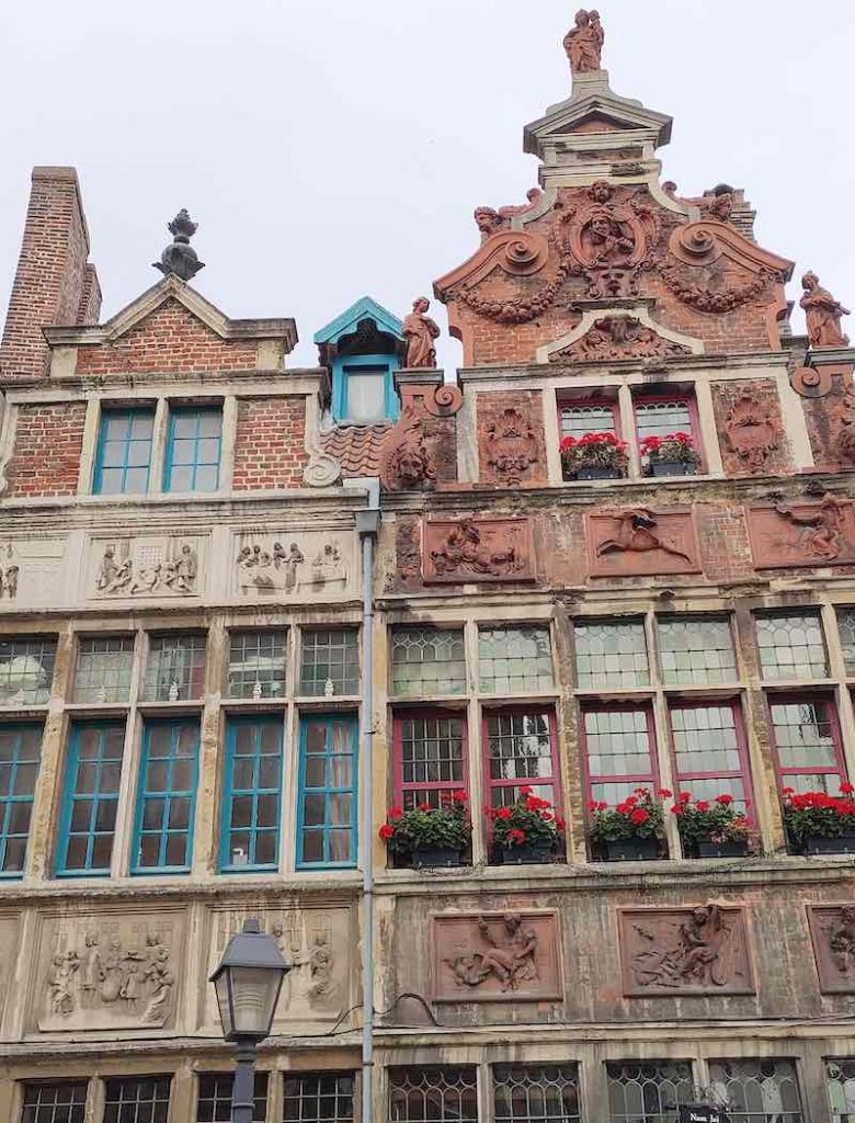Orphanage and Apothecary house Kranlei Ghent