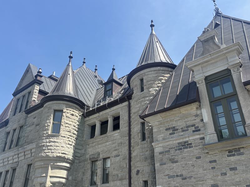Voltigeurs de Québec Armoury