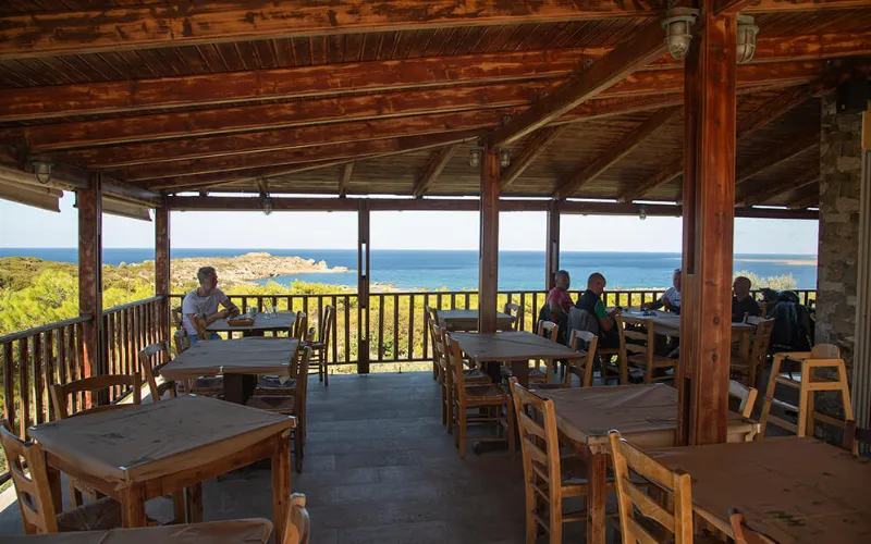 5 days in Crete Itinerary -Glykeria Restaurant - Photo Credits: glykeriarestaurant.com